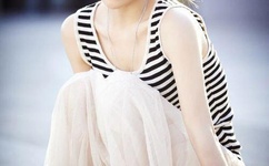 国偷自产AV一区二区三区健身房